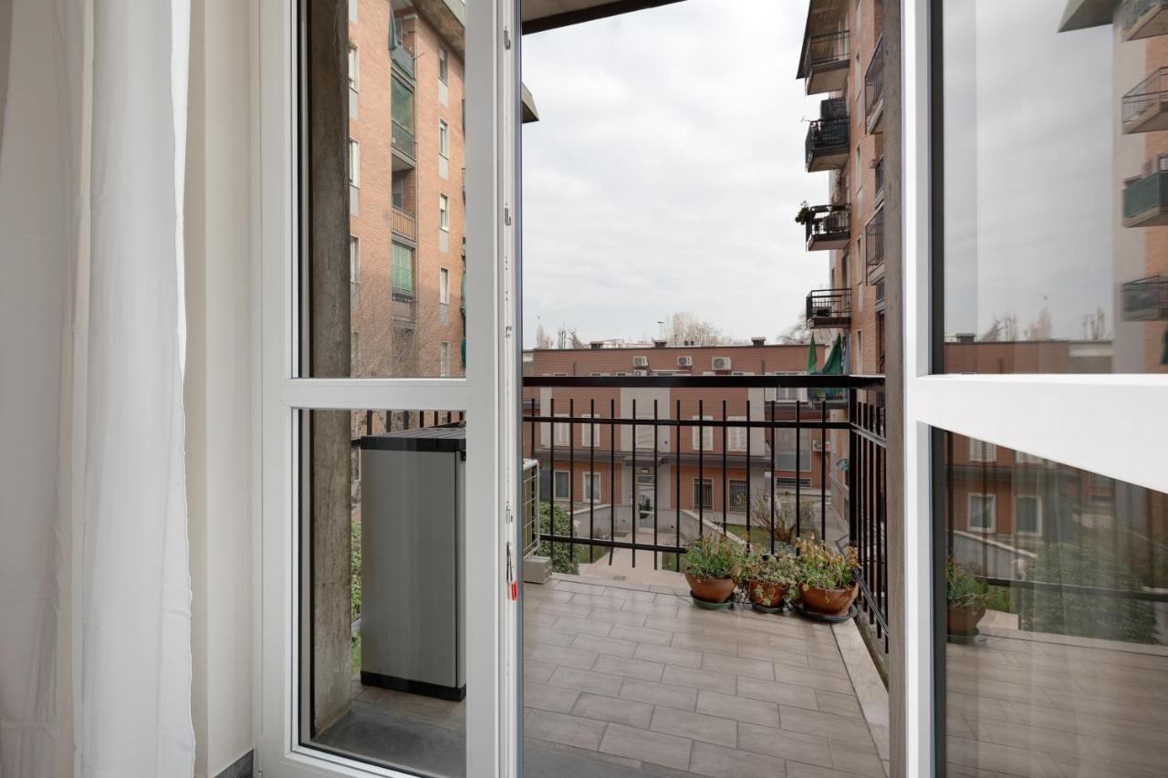 Dergano Comfy Apartment - 250 M Far From M3 Milano Eksteriør billede